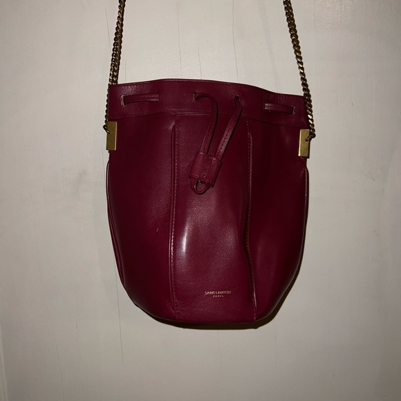 Red saint laurent tabitha hard leather bucket bag small - Picture 2 of 10